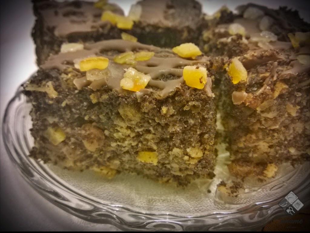 Makowiec z bakaliami Makowiec z bakaliami