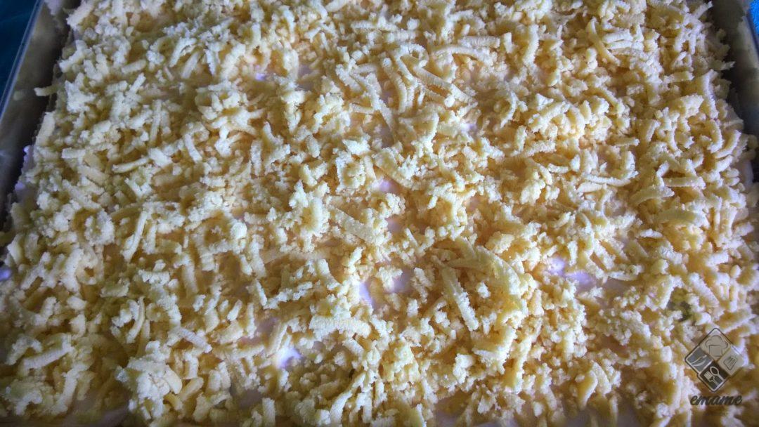 Kruche ciasto z rabarbarem i bezą Kruche ciasto z rabarbarem i bezą