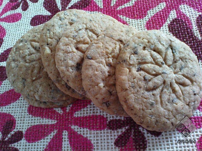 Ciasteczka czekoladowo-orzechowe Ciasteczka czekoladowo-orzechowe