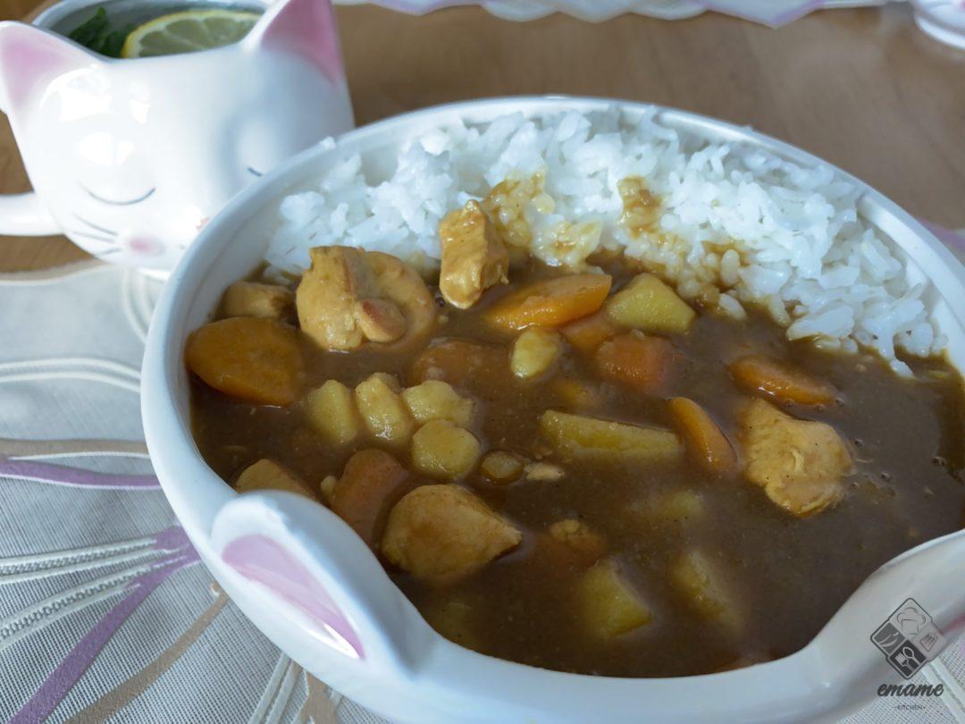 Curry japońskie z kurczakiem Curry japońskie z kurczakiem