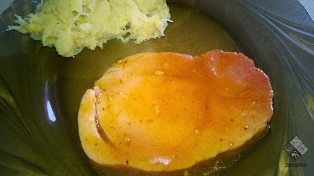 Szynka peklowana pieczona Szynka peklowana pieczona