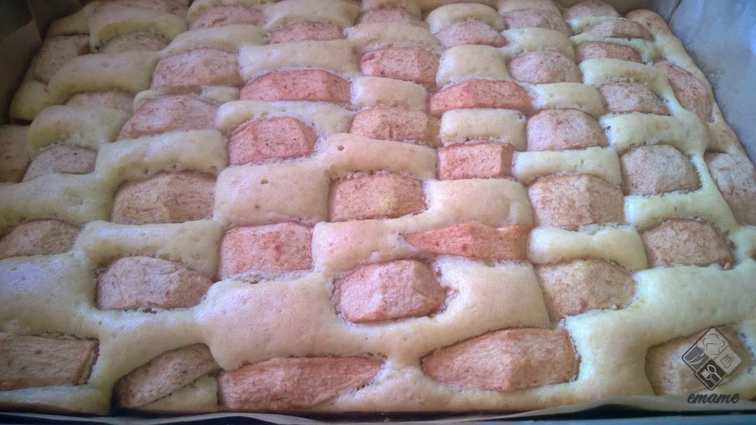 Ciasto ucierane z jabłkami i cynamonem Ciasto ucierane z jabłkami i cynamonem