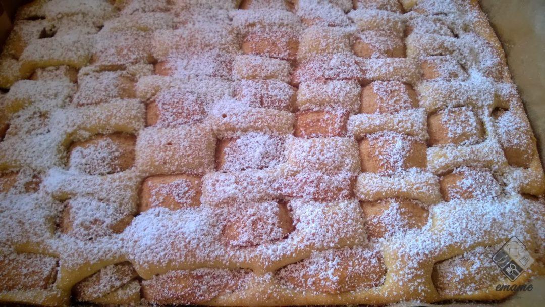 Ciasto ucierane z jabłkami i cynamonem Ciasto ucierane z jabłkami i cynamonem