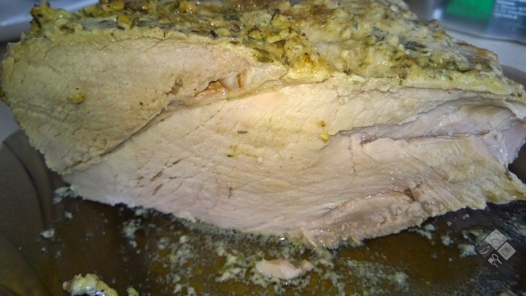 Szynka pieczona z liściach laurowych Szynka pieczona z liściach laurowych