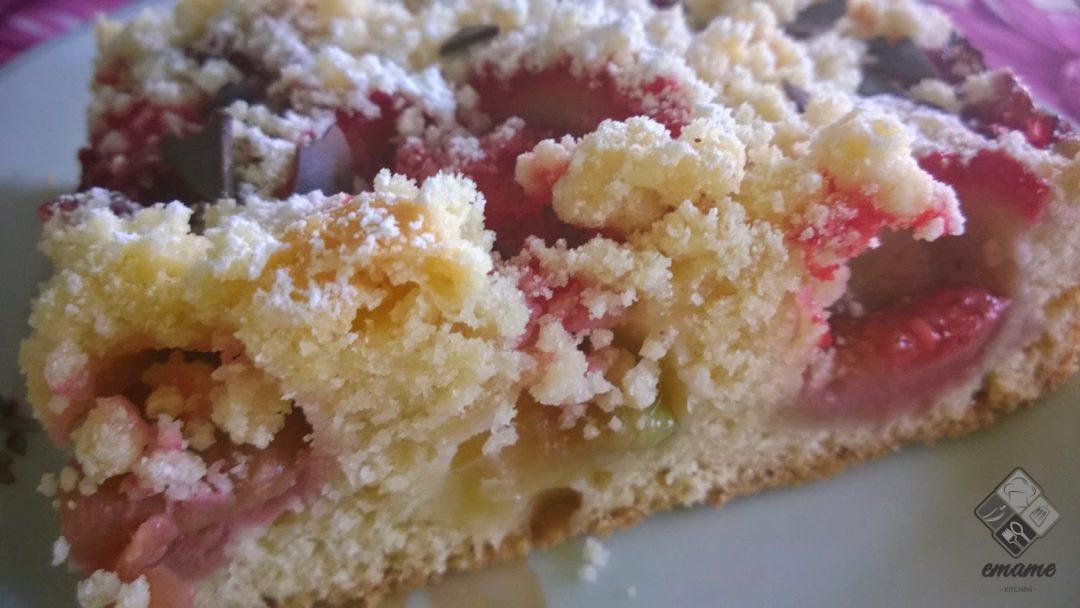 Łatwe ciasto z truskawkami i rabarbarem Łatwe ciasto z truskawkami i rabarbarem