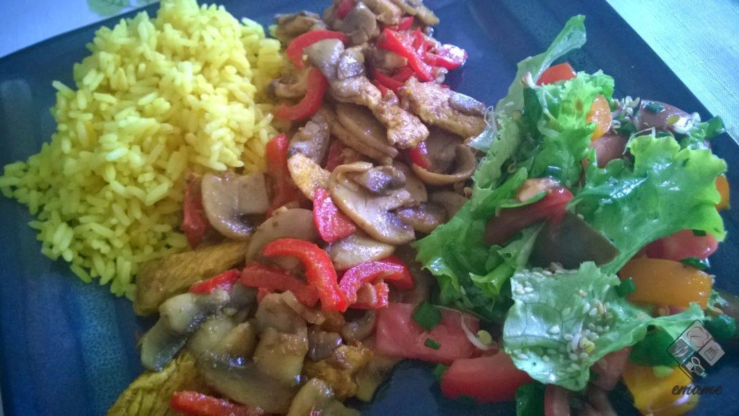 Shoarma z kurczakiem Shoarma z kurczakiem