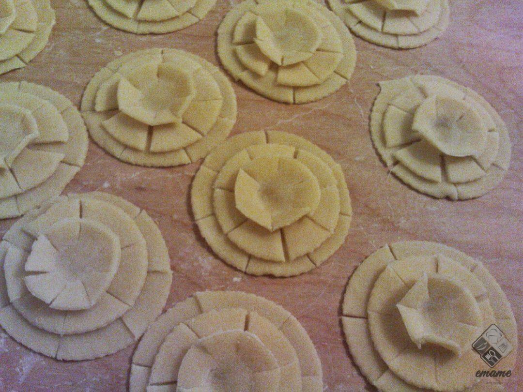 Róże karnawałowe Róże karnawałowe