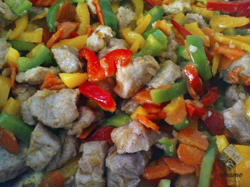 Gulasz po węgiersku Gulasz po węgiersku