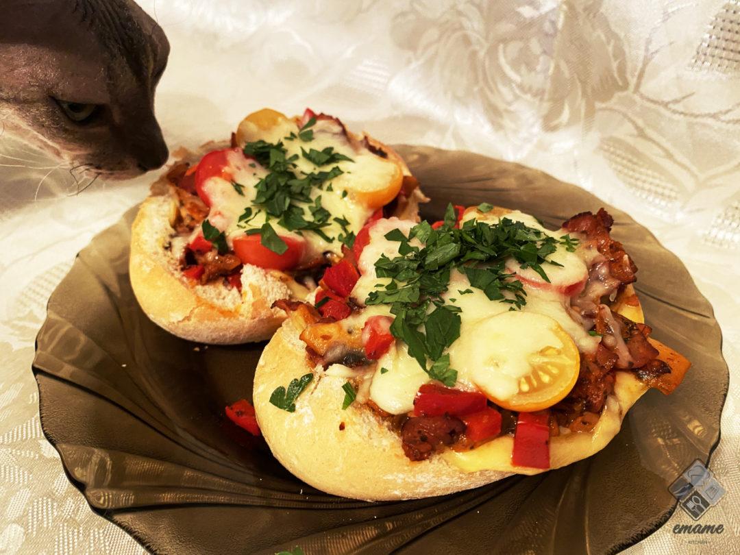 Zapiekane bułeczki z nadzieniem Zapiekane bułeczki z nadzieniem