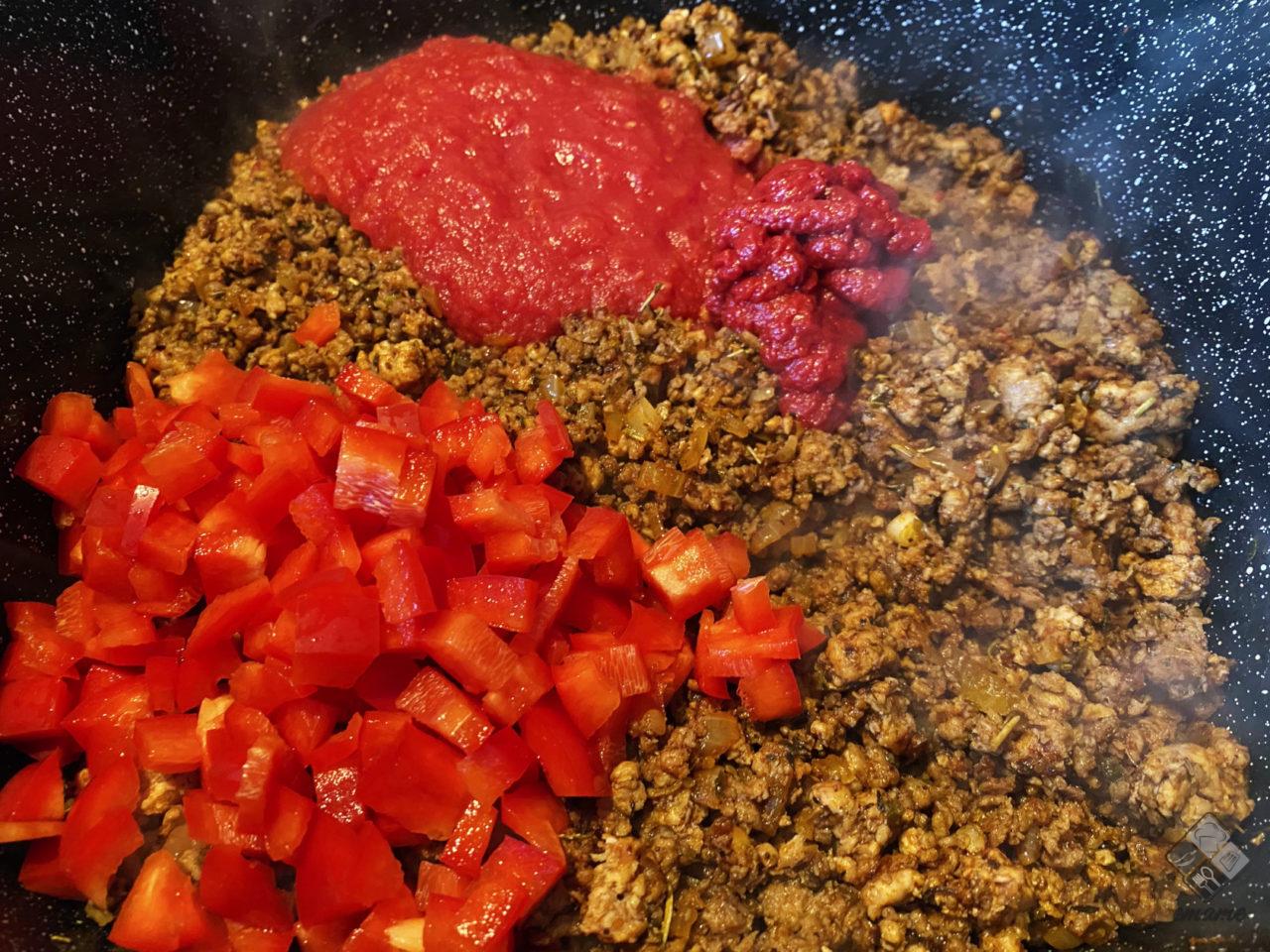 Zupa lasagne z mięsem mielonym i pomidorami Zupa lasagne z mięsem mielonym i pomidorami